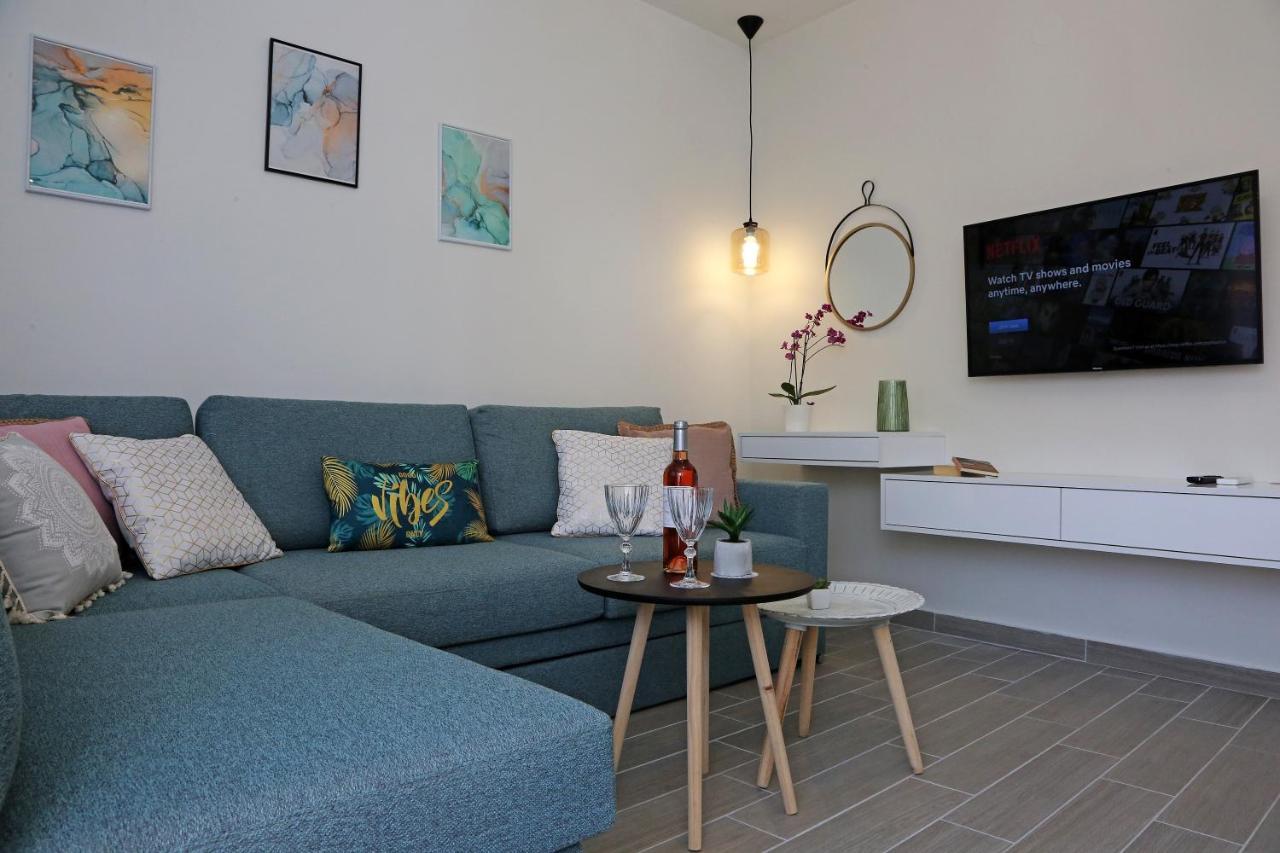 カヴァラUnder The Aqueduct Boutique Houseアパートメント エクステリア 写真