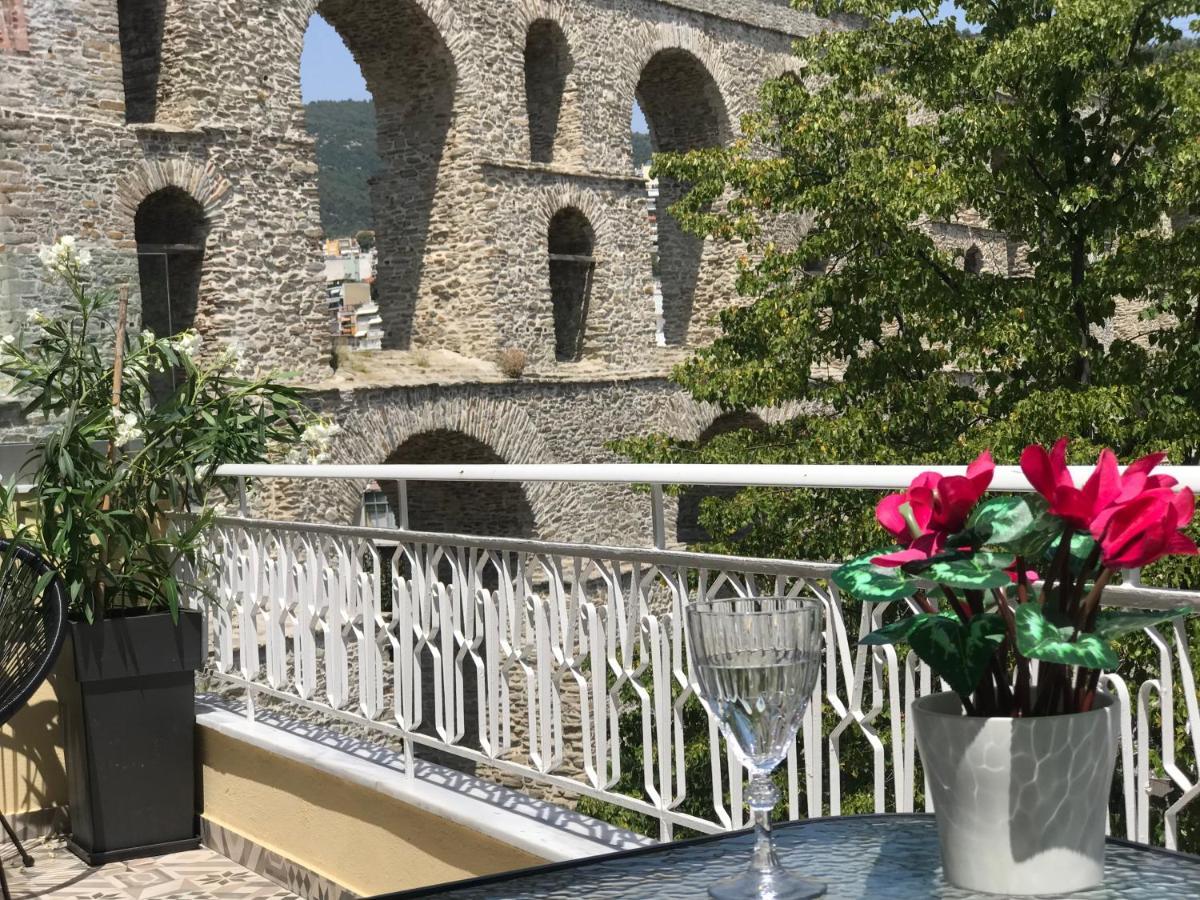 カヴァラUnder The Aqueduct Boutique Houseアパートメント エクステリア 写真